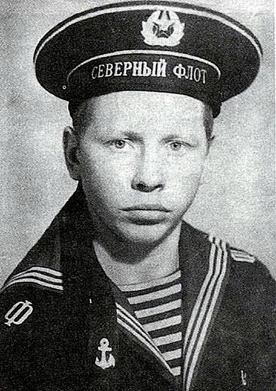 Sergey Preminin - a sailor who deactivated the reactors on the ship K-219.