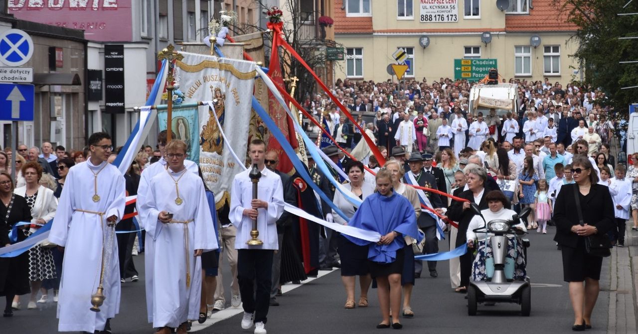 Boże Ciało - uroczysta procesja przeszła ulicami Wągrowca