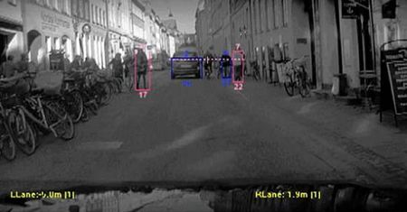 Nowe Volvo S60 samo wykryje przechodniów