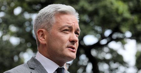 Robert Biedroń odpowiada wiceszefowi MSZ. Dosadna riposta