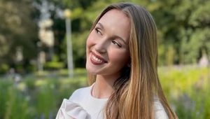 Wyjątkowy gość na meczu Ekstraklasy. To najpiękniejsza kobieta w Polsce