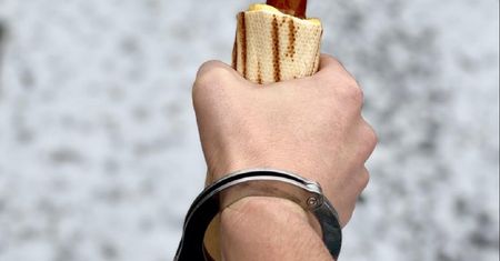 Otrzymał zimnego hot doga. Interweniowała policja
