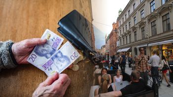 Zwrot w Szwecji. Wracają do gotówki i zaostrzają zasady dla migrantów