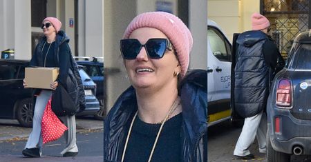 Obładowana torbami Zofia Zborowska maszeruje do samochodu w okularach Diora za ponad 2,5 TYSIĄCA