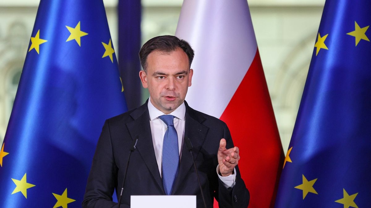 Andrzej Domański
Paweł Supernak
GPW, konferencja, polityk, polityka