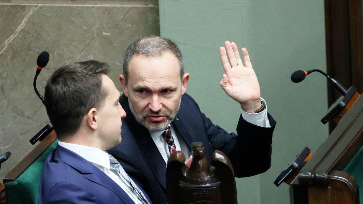 3. posiedzenie Sejmu X kadencji
Fot. Wojciech Olkusnik/East News, Warszawa, 18.01.2024. 3. posiedzenie Sejmu X kadencji. 
N/z: minister ds. UE Adam Szlapka (L), minister rozwoju Krzysztof Hetman (P)
Wojciech Olkusnik