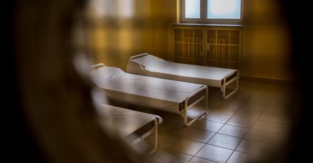 Izba wytrzeźwień jak dobry hotel. Rosną opłaty