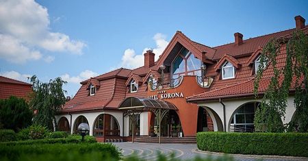 Hotel Korona**** Spa&amp;Wellness – jedyny hotel czterogwiazdkowy z basenem w Lublinie.              Poczuj się jak w raju!