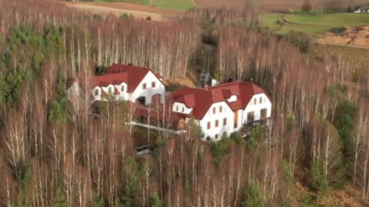 Posiadłość biskupa pelplińskiego Ryszarda Kasyny w Sikorzynie