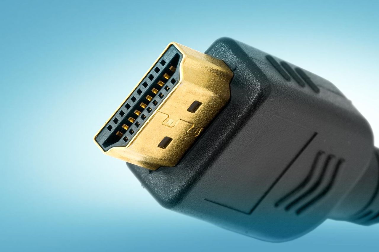 Kupujemy przewód HDMI: czym kuszą produkty za 14 tys. zł?
