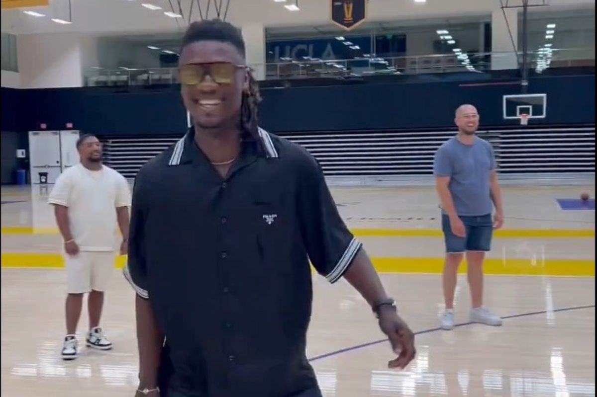 Eduardo Camavinga on the basketball court