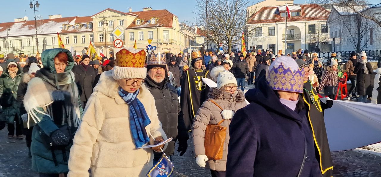 Przemarsz Orszaku Trzech Króli w Płocku.