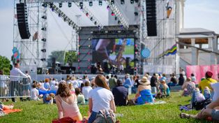 Łódź: 200 osób sprząta teren festiwalu. Służby działają od rana