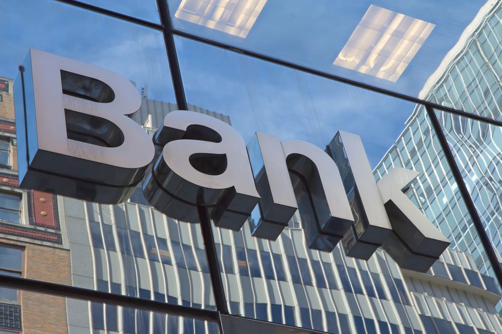 Banki ostrzegają: w te dni nie zalogujemy się do banku, a przelewy mogą dotrzeć później 