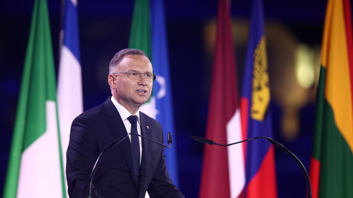 PAP / Łukasz Gągulski / Na zdjęciu: Andrzej Duda podczas ceremonii otwarcia III Igrzysk Europejskich