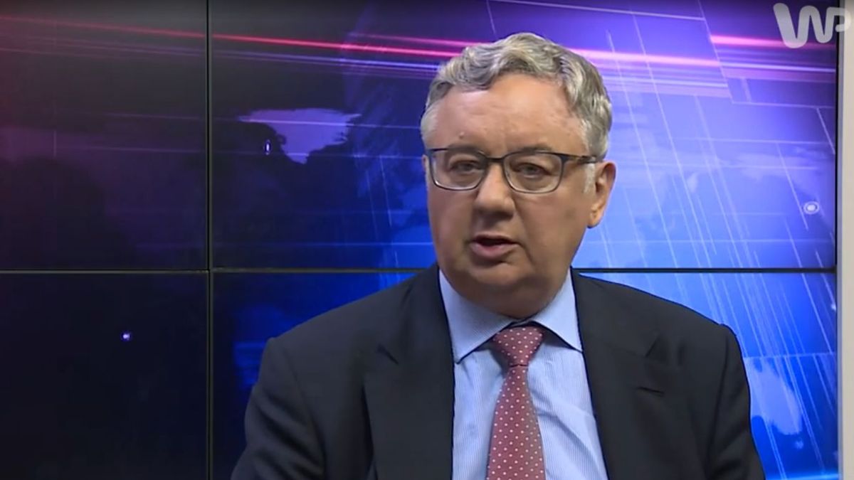 Janusz Filipiak z niepokojem może obserwować wyniki swojej firmy.