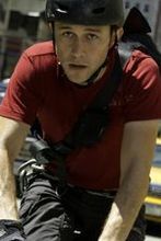 ''Premium Rush'': Joseph Gordon-Levitt pędzi na rowerze [wideo]