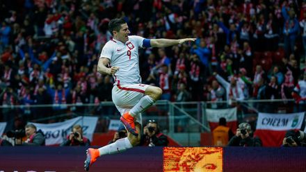QUIZ: Geniusz Lewandowskiego, strzelecki popis Portugalii. Uważnie śledziłeś mecze el. MŚ 2018?