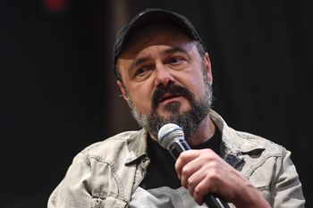 Arkadiusz Jakubik pokazał grzyba-mutanta. Co z nim zrobił?