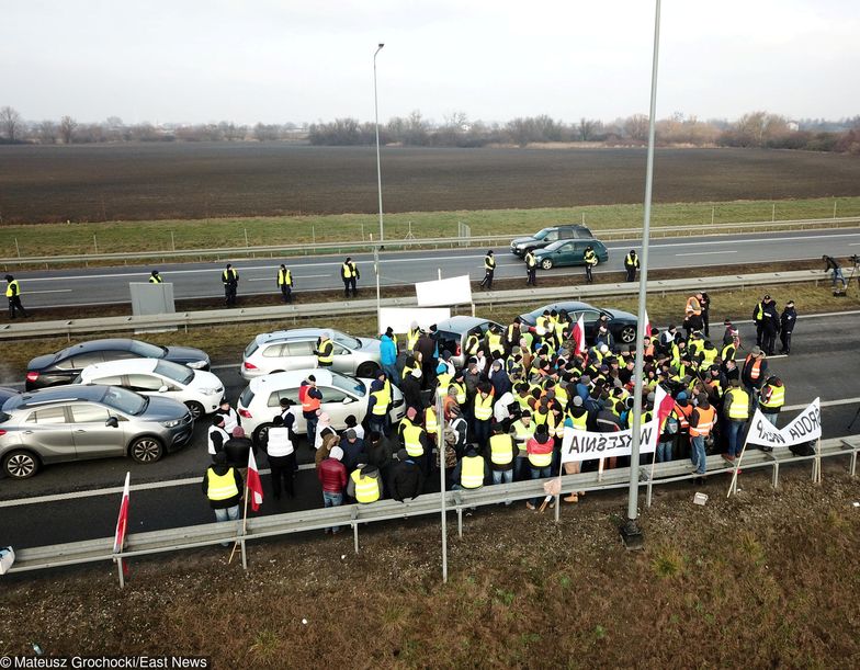 Protest rolników na A2 zawieszony. Protestujący odblokowali autostradę, ale stawiają warunki