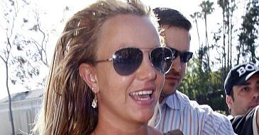 Britney przeprasza Kevina!