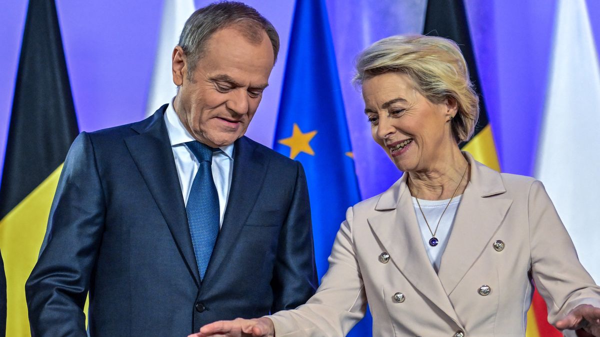 WARSAW, POLAND - FEBRUARY 23: Poland's Prime Minister, Donald Tusk (C) welcomes EU Commission President, Ursula von der Leyen (R) and Belgium's Prime Minister, Alexander De Croo (L) at the Prime Minister Chancellery on February 23, 2024 in Warsaw, Poland. (Photo by Omar Marques/Anadolu via Getty Images)