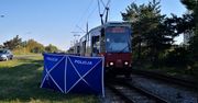 Nie zauważyła wsiadającego pasażera. Mężczyzna zginął na torach