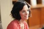 Parker Posey żegna się z rodzinnymi poradami