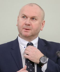 Były szef CBA Paweł Wojtunik wygrał w sądzie z premierem