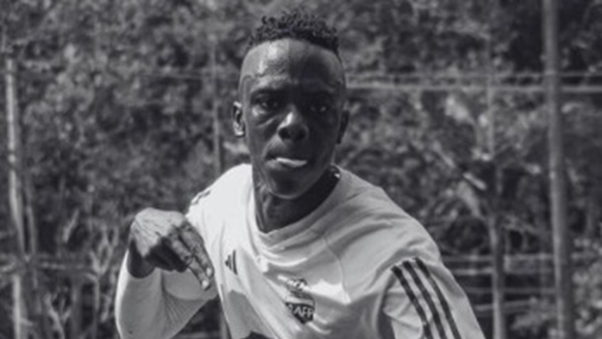 Twitter / Na zdjęciu: Eder Smic Valencia