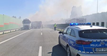 Pożar ciężarówki na S8. Duże utrudnienia w ruchu