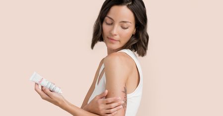 Koniec lata, początek regeneracji – odbudowujący duet CICALFATE+ od Avène