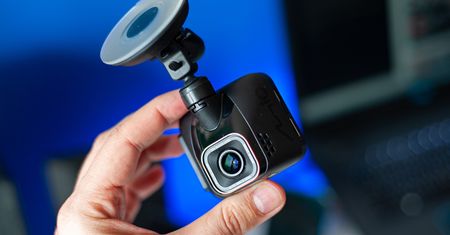 Mio MiVue C570 - bardzo dobry wideorejestrator za mniej niż 450 zł