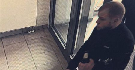 Znasz tego mężczyznę? Zadzwoń na policję