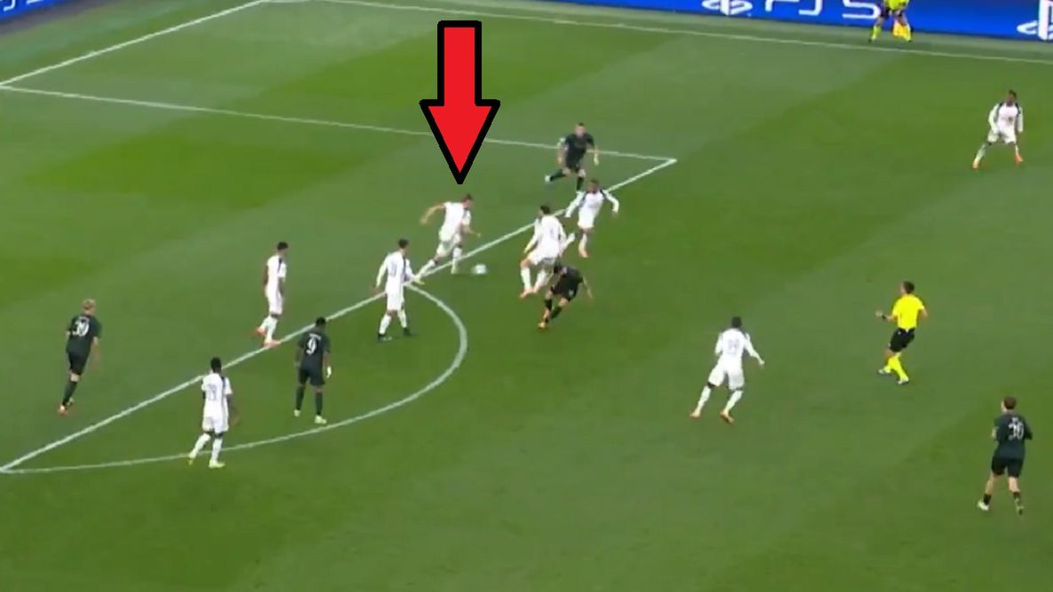 Twitter / Screen / Canal+Sport / Na zdjęciu: Micky van de ven strzelił gola po nieprawdopodobnym rajdzie