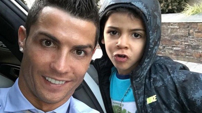 Cristiano Ronaldo z synem