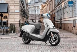 Tani, elektryczny i z wymiennymi akumulatorami. Kymco Like EV trafi do Europy