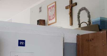 Uczniowie rezygnują z religii w szkole. "Zasada odwrotności"
