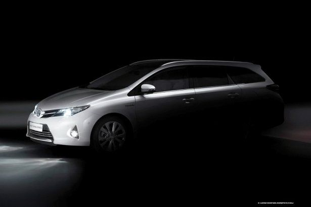 Toyota Auris Touring Sports