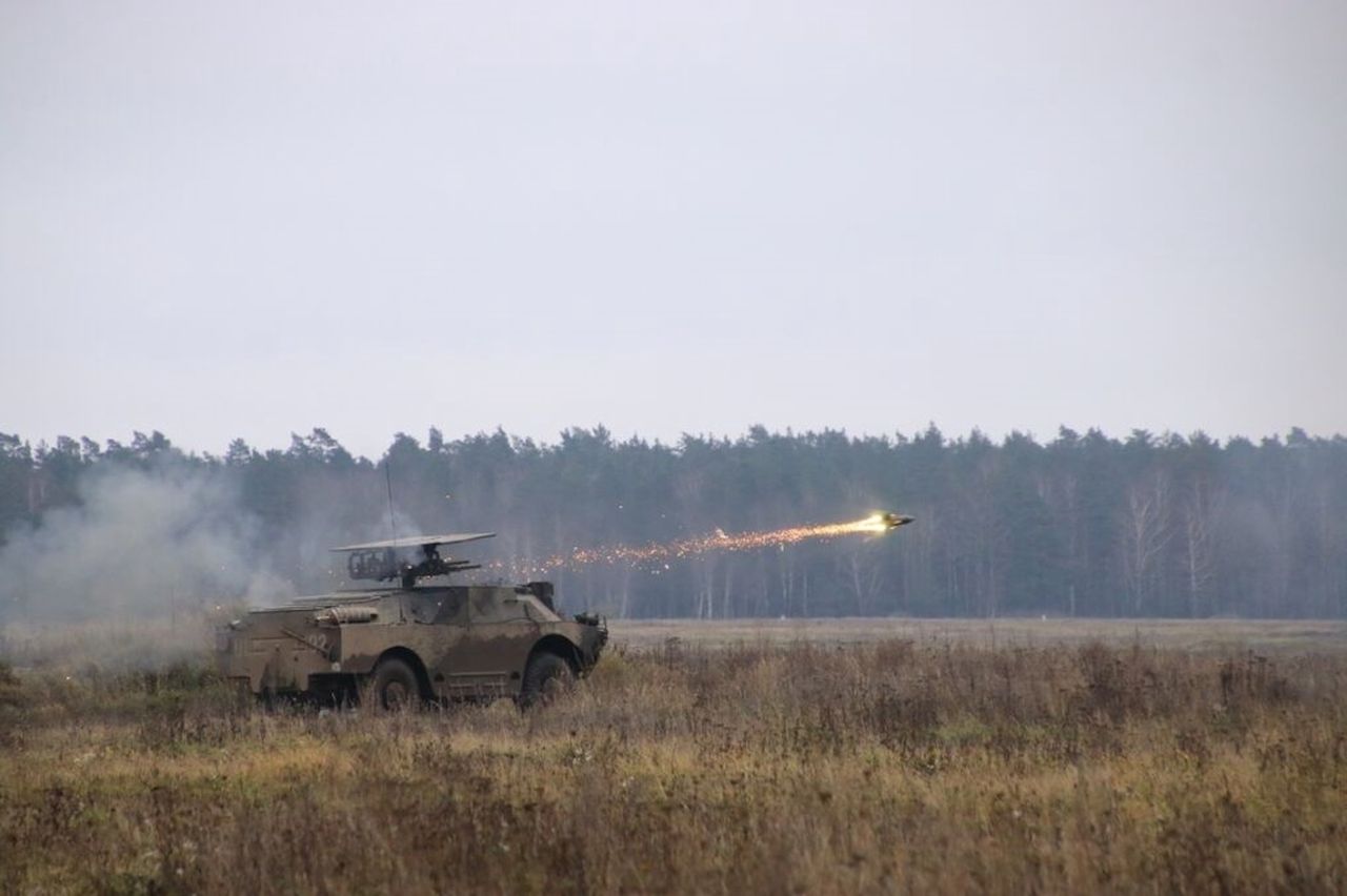 BRDM-2 po wystrzeleniu PPK Malutka - zdjęcie poglądowe
