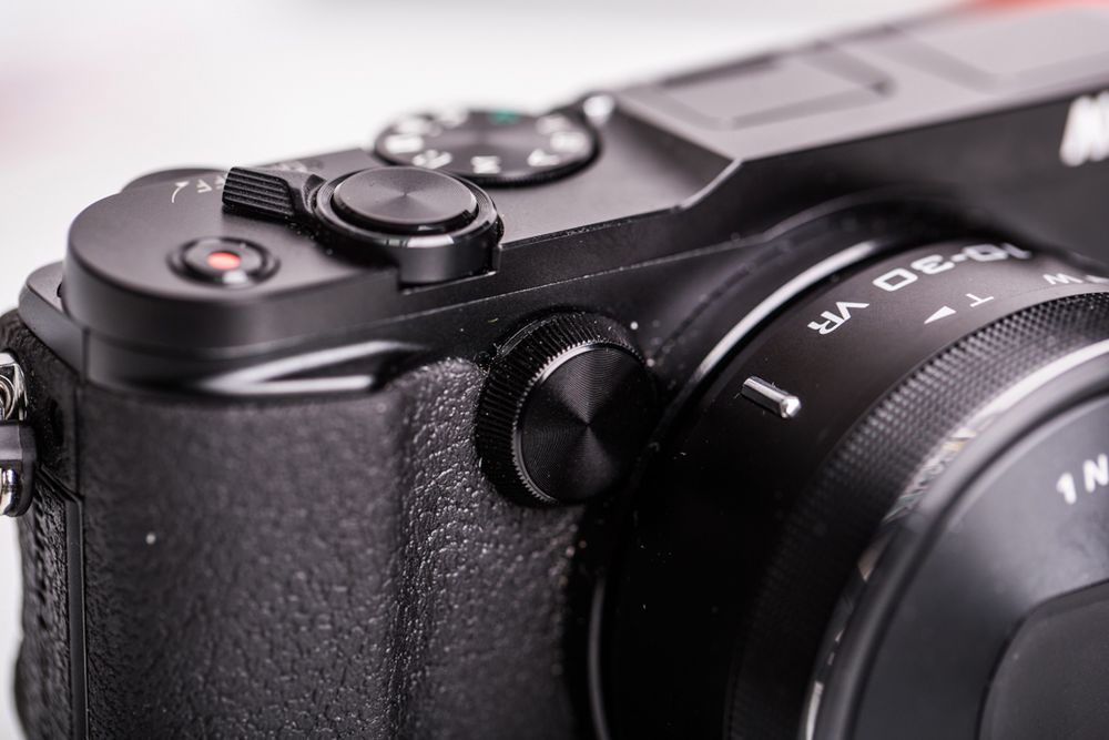 Nikon 1 V3 - bezlusterkowy karabin maszynowy [test] 8