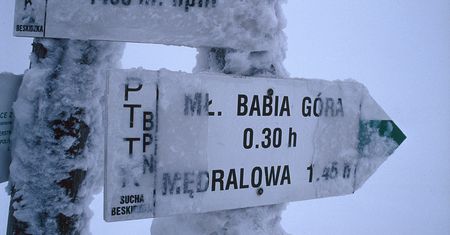 GOPR-owcy odnaleźli czworo turystów zaginionych na Babiej Górze