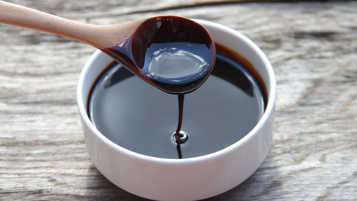 Melasa i jej właściwości zdrowotne. Dlaczego warto po nią sięgać?