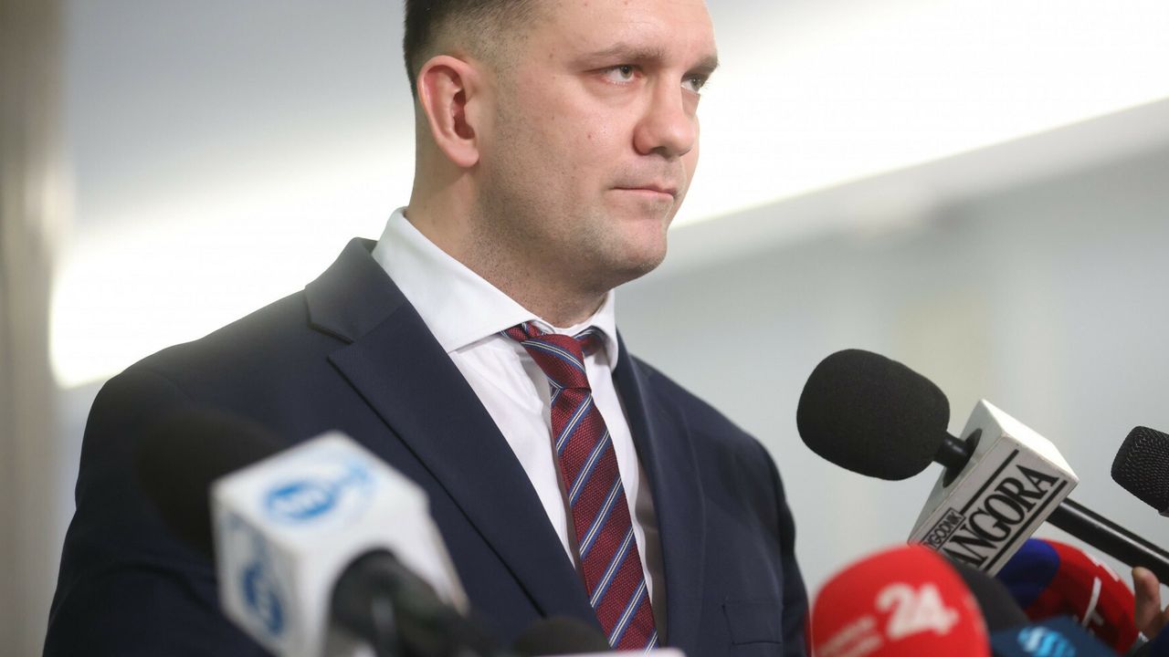 Od afery z Łukaszem Mejzą mija rok. Dziesiątki przesłuchań wciąż w planach