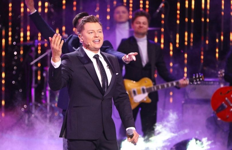"The Voice of Poland". Rafał Brzozowski zastąpi Michała Szpaka!