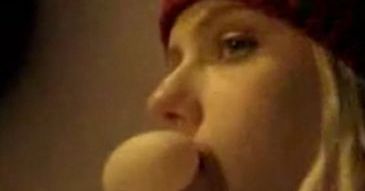 Koszmarna piosenka Scarlett Johansson! (WIDEO)