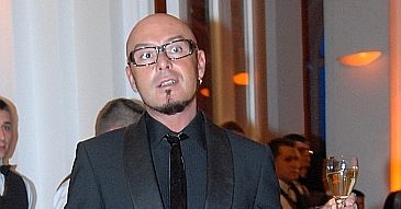 Używanie botoksu grozi paraliżem twarzy!