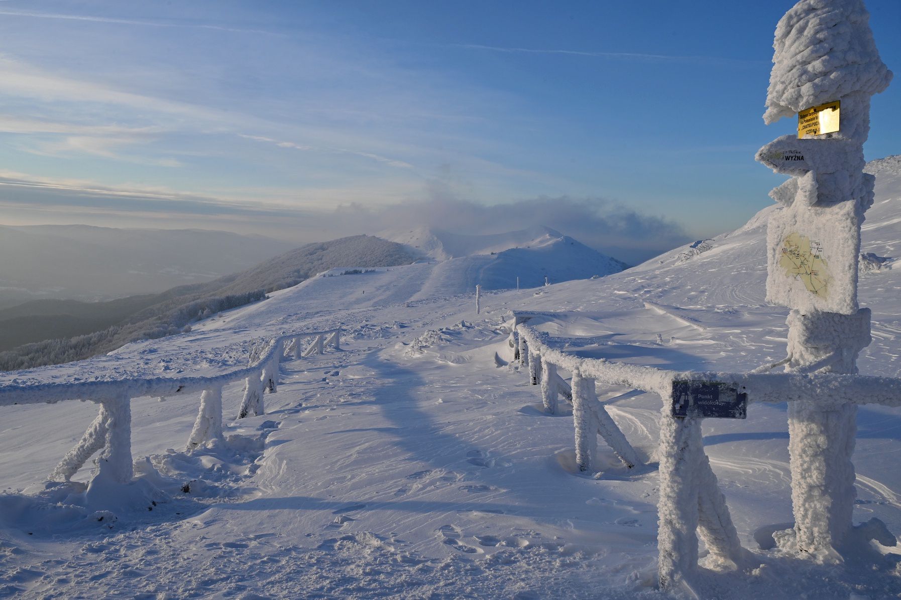 wiadomości,aktualności,WP Wiadomości Zasypane szlaki, trudne warunki. Bieszczadzki park ostrzega turystów