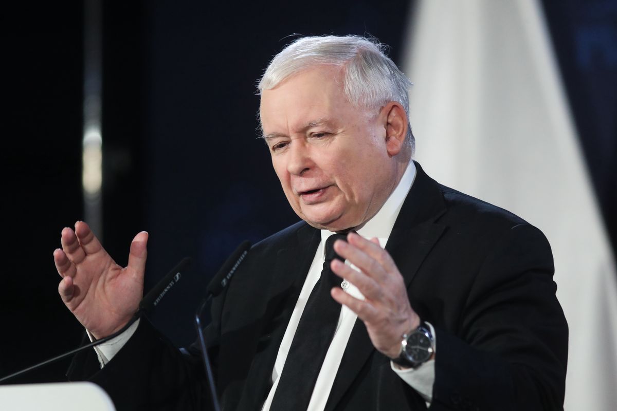Jarosław Kaczyński, w trakcie spotkania z sympatykami w Częstochowie, nie wykluczył zmian w programie 500 plus.
