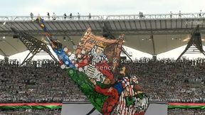 Niesamowita oprawa, pełne trybuny. Mistrzowska atmosfera na stadionie Legii